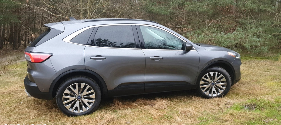 Ford Kuga cena 105000 przebieg: 42500, rok produkcji 2021 z Rumia małe 436